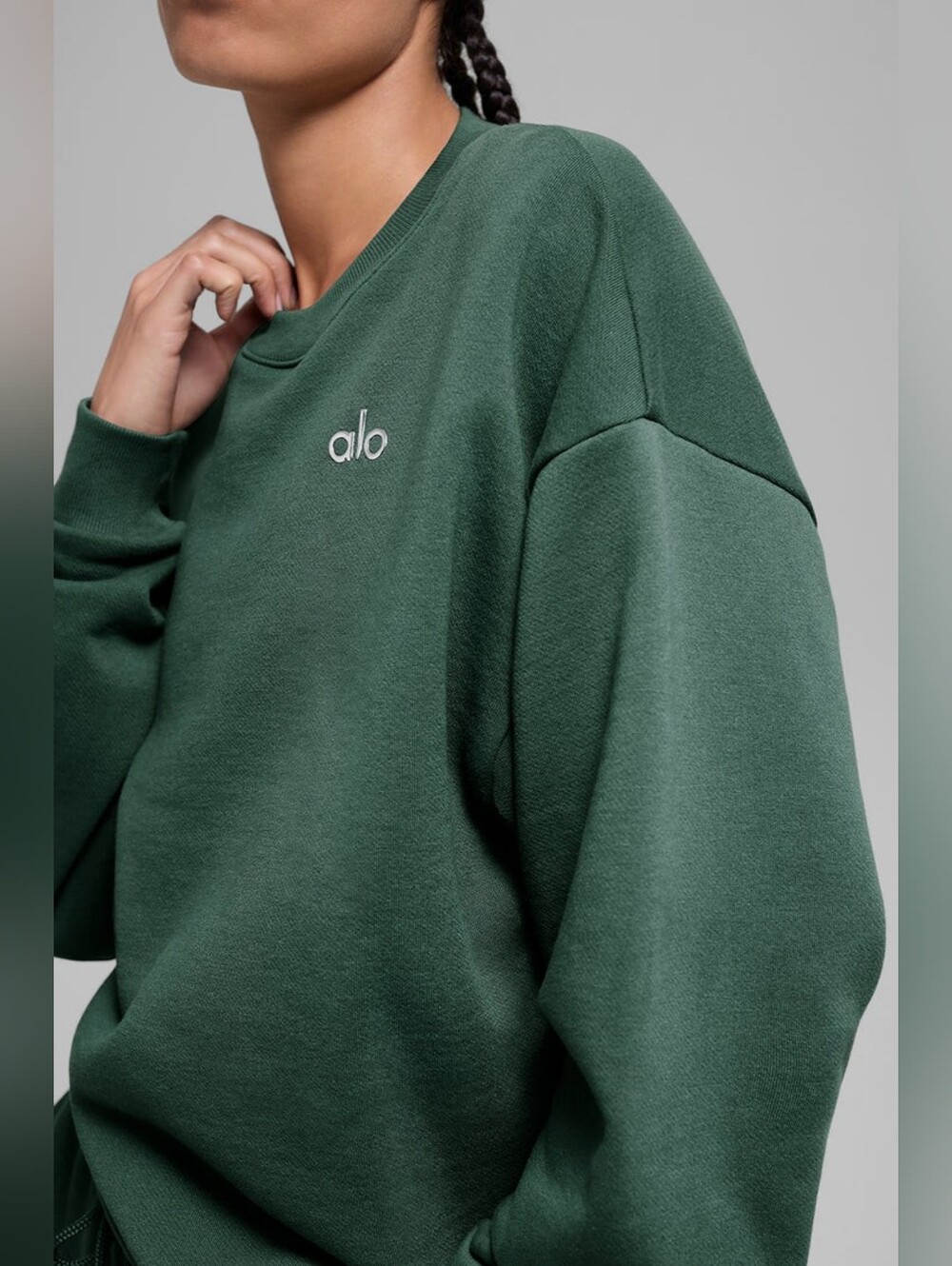 Alo Yoga Accolade Crew Neck Pullover - Picture 4 of 6